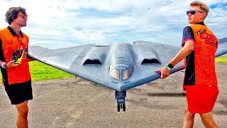 XXXL STEALTH BOMBER B-2 SPIRIT RC TURBINE JET MODEL FLIGHT DEMONSTRATION