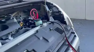 toyota hiace battery jump start points