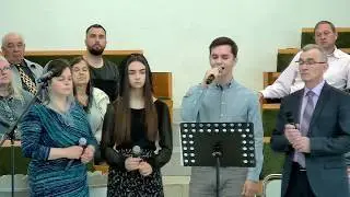 У дороги лилия цвела/Песня