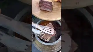 Бургер из говяжьих рёбер 