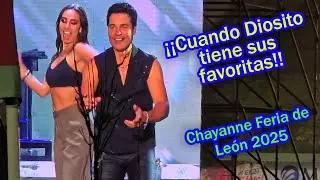 Girl goes viral dancing with Chayanne at the 2025 León fair. Dancing Bachata