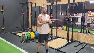 Resistance Band Pallof Press | Day 3 AJG 30 Day Challenge