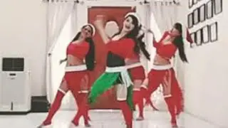 Christmas Belly Dance 2020 - Jingle Bells Arabic Version - Linda K9 Studio