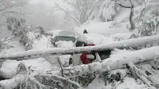 Murree Right Now - 20 Tourists Died in Cars
