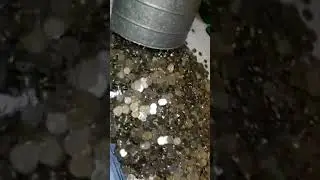 Bongkar celengan menabung untuk masa depan
