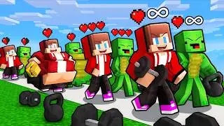 JJ and Mikey: From WEAK To STRONG Gym Evolution in Minecraft...