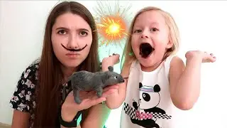ПРАНК над мамой. It's just a prank.