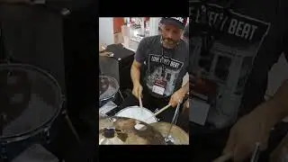 DRUM SOLO IN BRAZILl! 