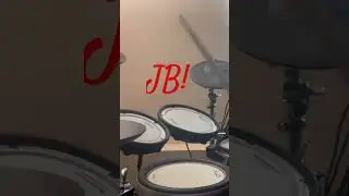 Groovin’ on some James….#jamesbrown #yamahadtxdrums