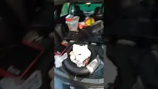 Установка дополнительного плафона в багажник Toyota Venza