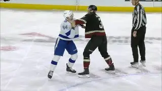 Tanner Jeannot Drops The Gloves With Josh Brown