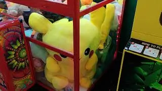 Игрушка Покемон в игровом автомате  Екатеринбург