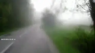 Zrážka autobusu a osobného auta si vyžiadala 9 zranených