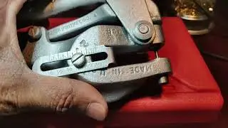 SAW teeth sharpening and setting | Using a needle file and a hand punch | Roper Whitney #5 Junior