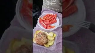 УЖИН В КАБИНЕ #обед #еда #кайф #ужин #трасса #дальнобой #shorts