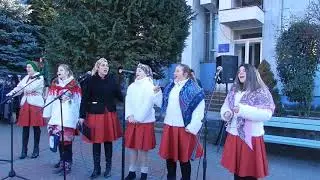 Колядуймо разом, частина 1