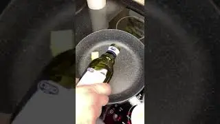 Креветки в томатно-чесночном соусе