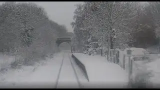 CAB RIDE - Cotswold Line from Oxford (Wolvercote Junction) to Kingham, after heavy snow in Jan 2010