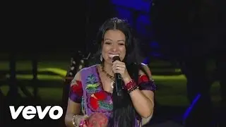 Lila Downs - La Cumbia del Mole (En Vivo)