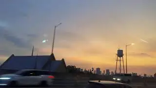 Peaceful Road Trip : Capturing the Beauty of Sunset