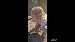 1 мая Соня  поймала  сазана, дочь  печника.