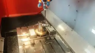 Roterande stålborste i cnc fräs - rotating steel brush in cnc mill
