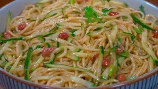 |06| An exotic way to cook noodles. Super yummy.