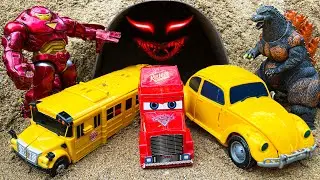 Rescue by Transformers Justice League:Fight vs Dinosaur, MC QUEEN| Robotcar Stop Motions Compilation