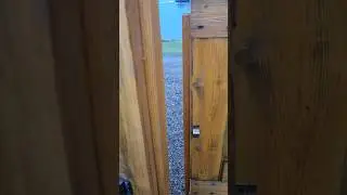 Что за дверью?  #якутия #жизньвпоселке #россия