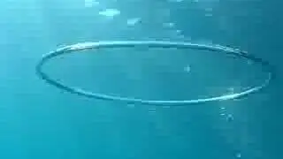 Underwater bubble ring AWESOME!