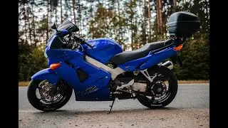 Honda VFR 800