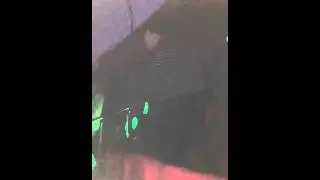 Бабуля жжет на концерте Ленинград в Москве!!!!