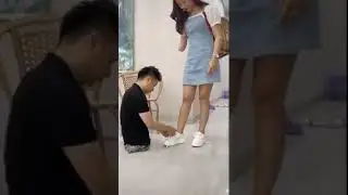 Kisi Raah Pe Kisi Morh Per - Chinese Boy & Girl.