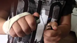 Фокус с зажигалкой, наблюдайте за огоньком.