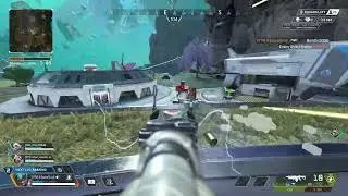 when you run up on someone farming 20 bomb #apexlegends #apex