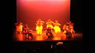 Fin de Aia o Pele interpreta Marae hula estudio.