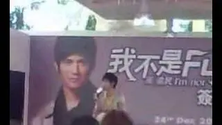 vic chou in IMM, singapore