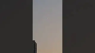 신기한 하늘 현상.. 보고도 믿기지 않는 초승달