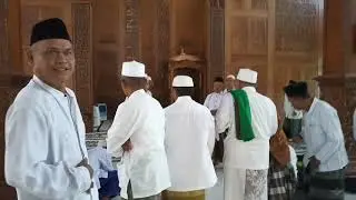 Ngaji Thoriqoh di Kuwaron Gubug Mursyd : KH. Munif Zuhri