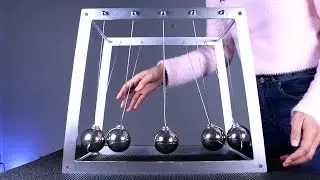 Amazing Demonstration Of A Giant Newton's Cradle!