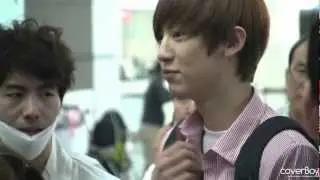 [COVERBOY] 120518 Incheon airport fancam- Chanyeol