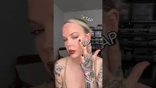 ⁉️ HOW TO GLAZE YOUR MAKEUP #chestnutmakeup #90smakeup  #glossylids #espressomakeup #makeuptrends