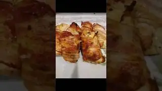 Куриное филе в беконе.