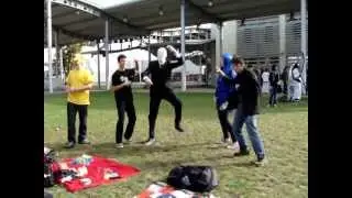 Slenderman dancing to Gangnam Style [Mondocon Budapest 2012]