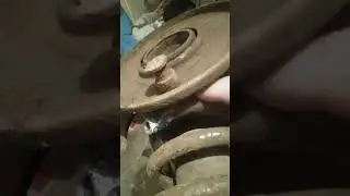 Как открутить пружину на мотороллере Муравей 2м. Лайфхак