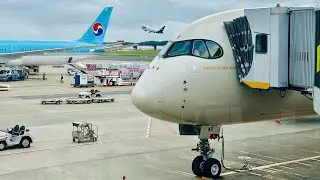 Flying Etihad Airways Airbus A350-1000 in Economy Class. Abu Dhabi - Tokyo (EY878)