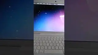 My review of the 2008 Apple Macbook 13in white core 2 duo edtion
