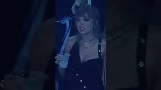 Taylor swift singing cool for the summer at the VMAs
