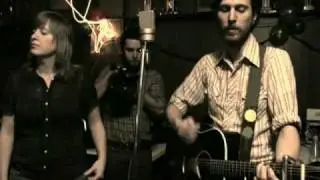 Great Lake Swimmers - She Comes To Me In Dreams (Legion)
