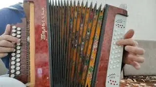 Разбор на гармони:"Красные карманы"(М.Круг)